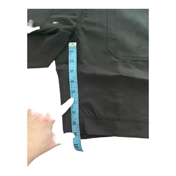 𝅺aventura Clothing Womens Shiloh Shorts in black - Picture 8 of 16